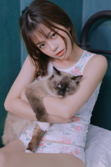 维荣的妻子